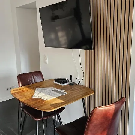 Geschaefts- Und Monteurs 2 Sz * Königswinter